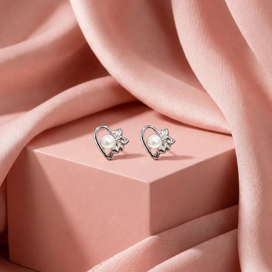 Pearl Heart Leaf Stud Earrings image 0