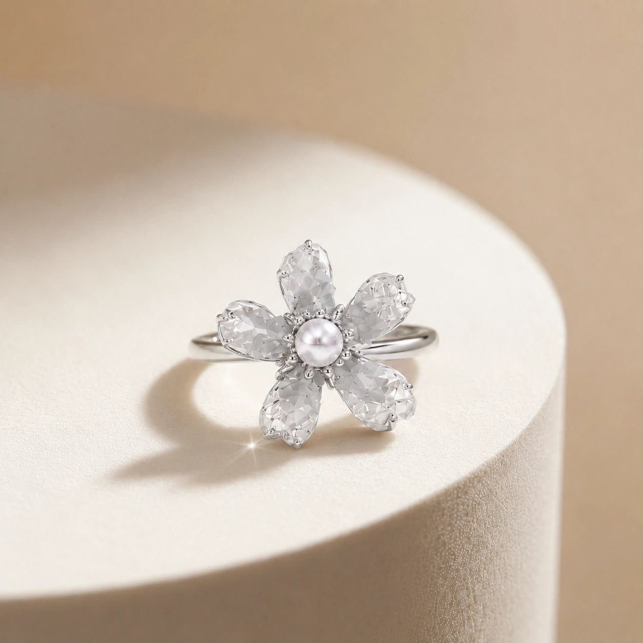 ALENCIA Frosted Floral Ring image 6