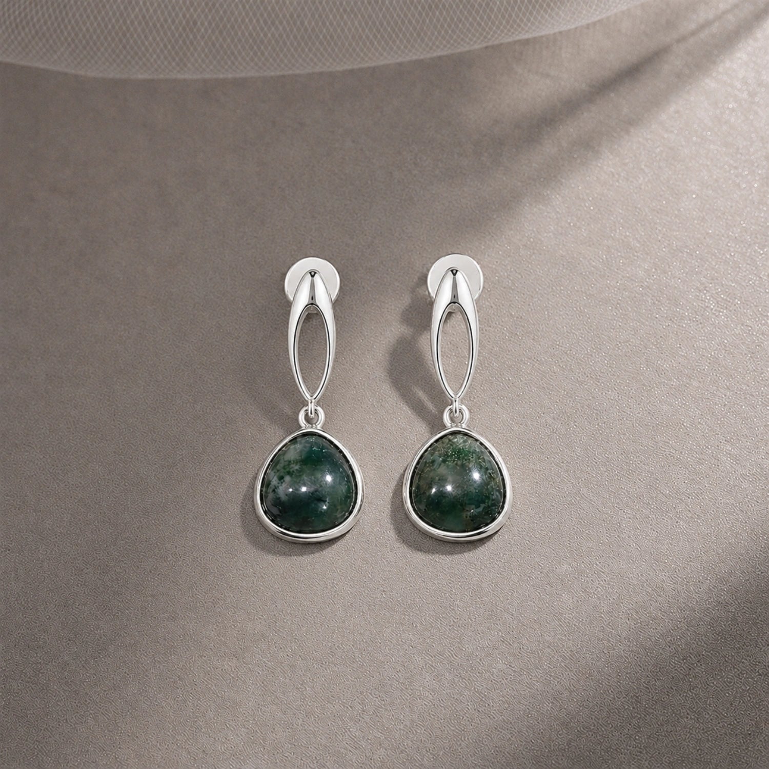 Emerald Aura Silver Drop Earrings image 0