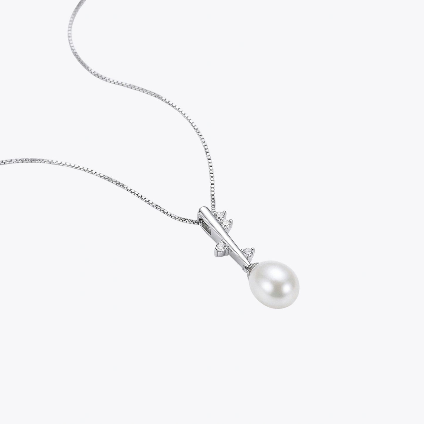 Pearl Bloom Silver Pendant Necklace image 2