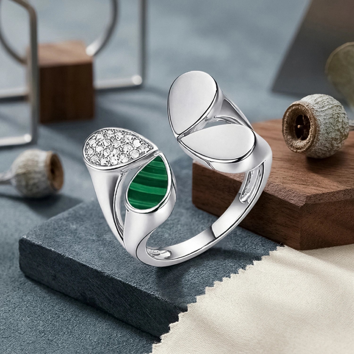 Alencia Malachite Butterfly &amp; Clover Ring image 0