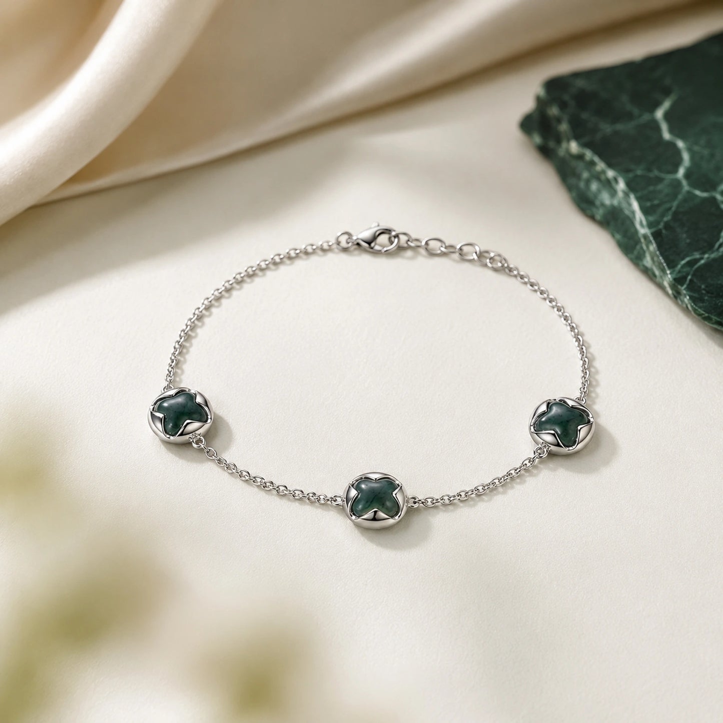 Emerald Clover Silver Bracelet image 0