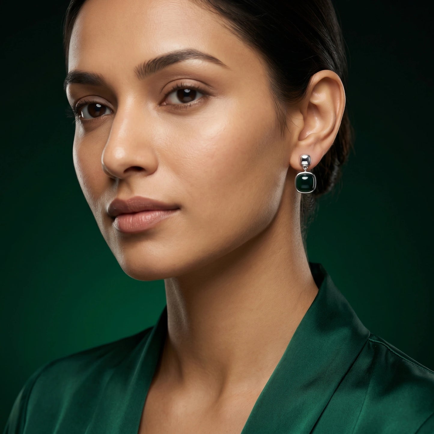 Emerald Dusk Cushion Bracelet image 1