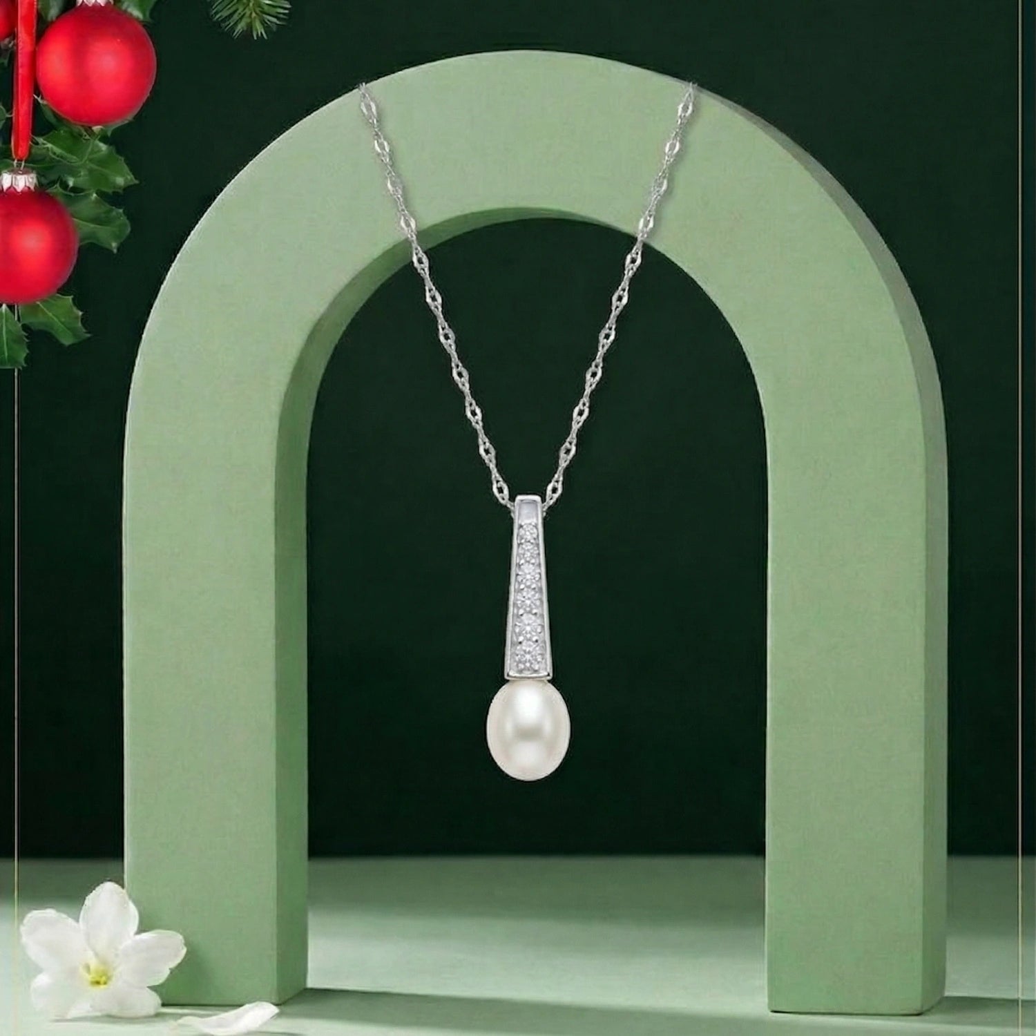 Pearl Grace Silver Pendant Necklace image 0