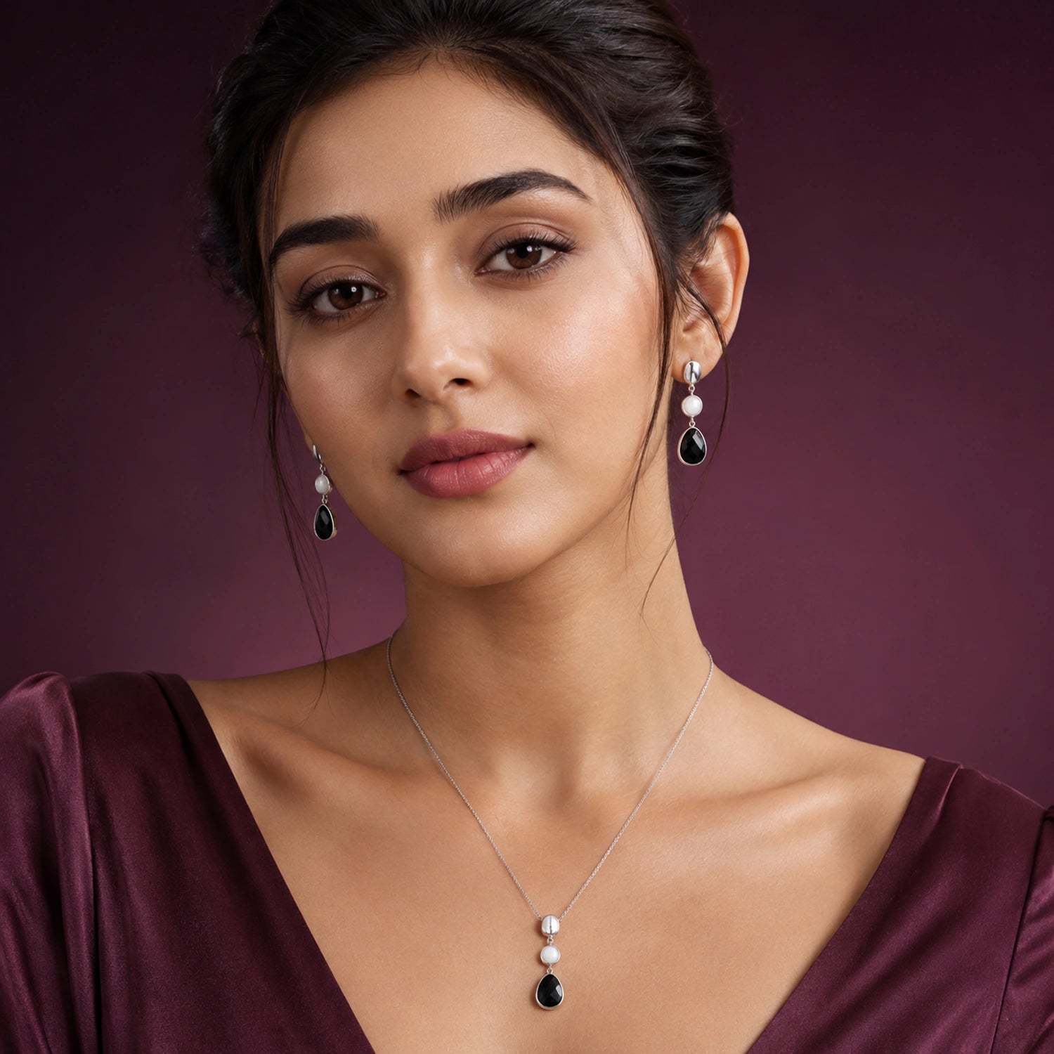 Midnight Pearl Drop Necklace &amp; Earrings Combo image 1