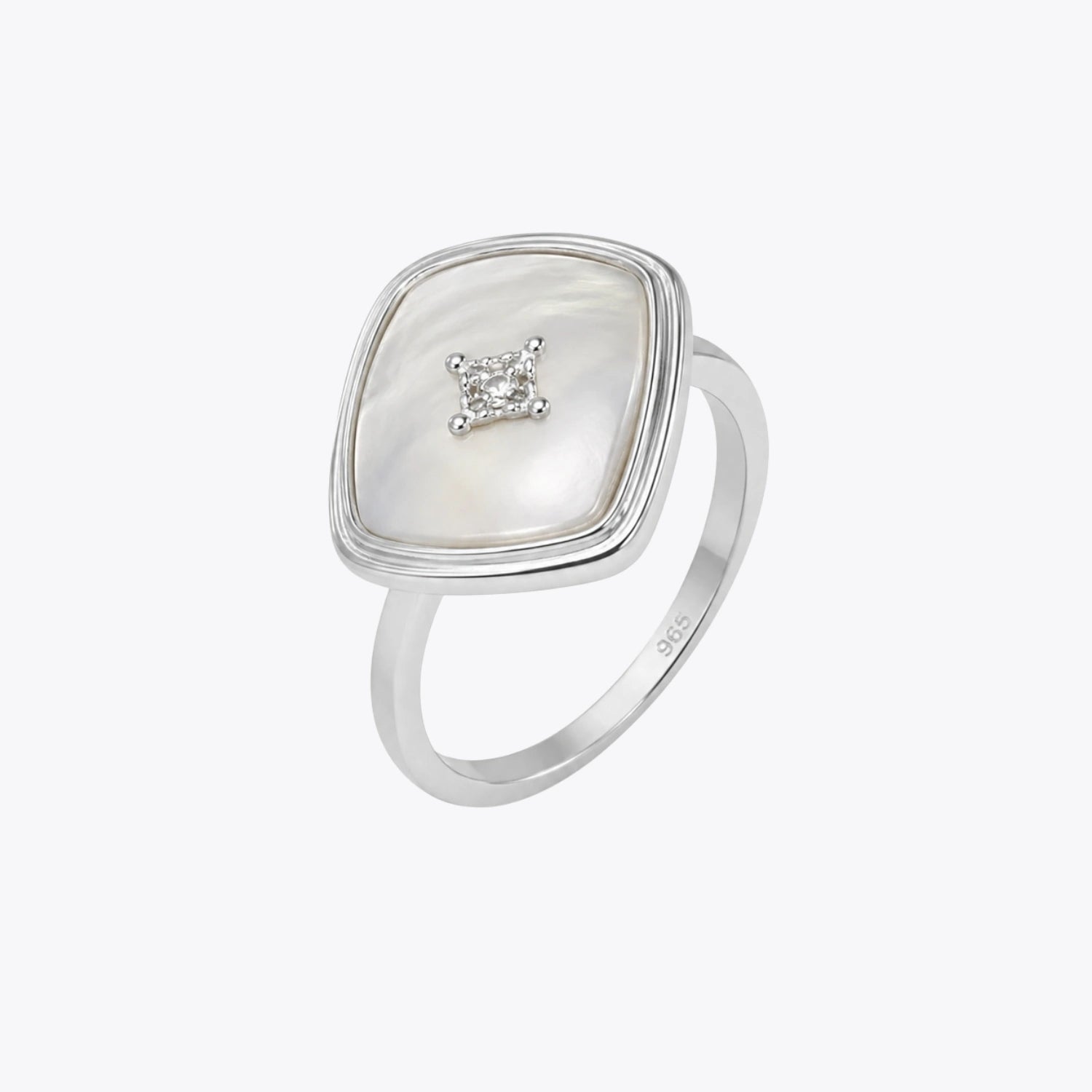 Mother of Pearl Square Silver Ring image 2