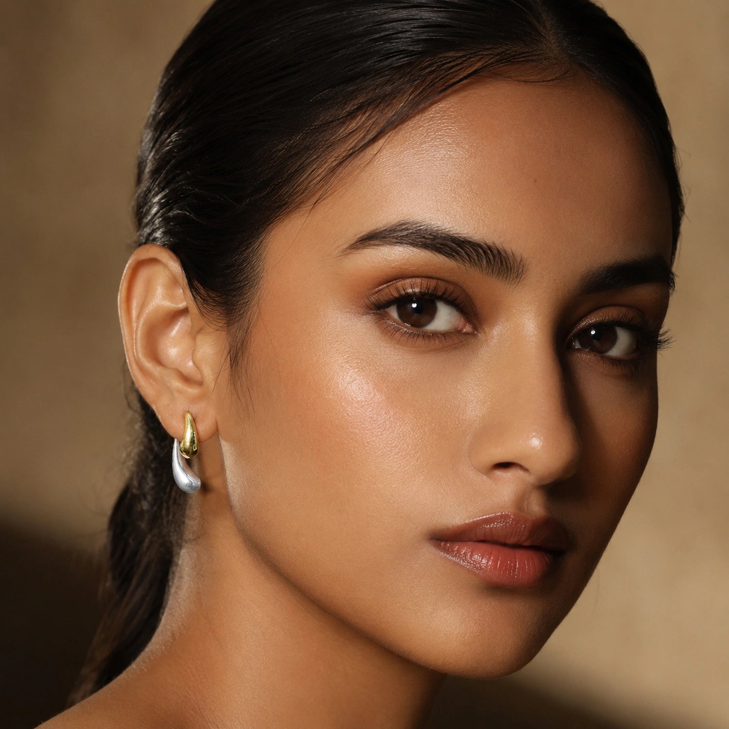 Two-Tone Teardrop Drop Earrings image 1