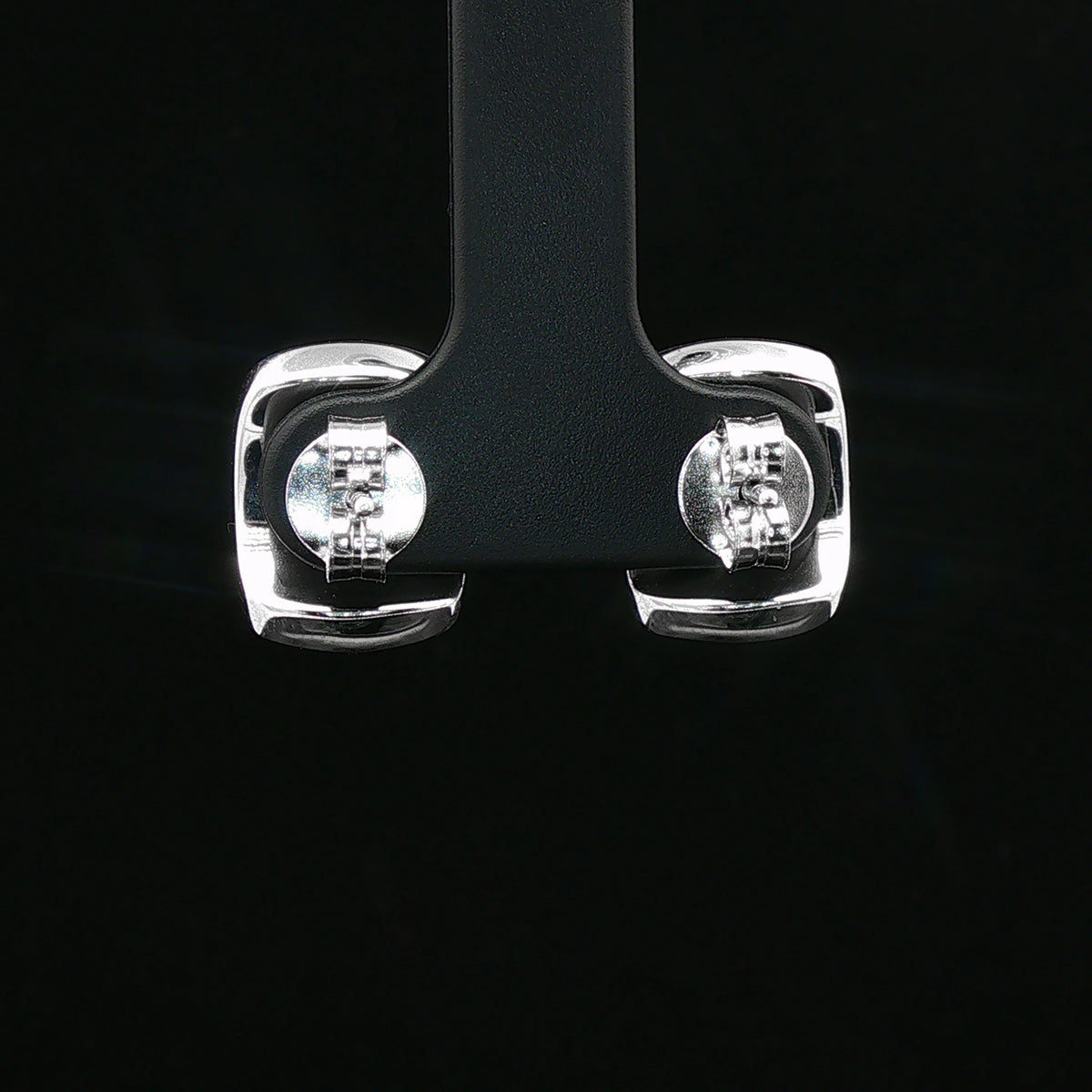 Luna Pearl Square Stud Earrings