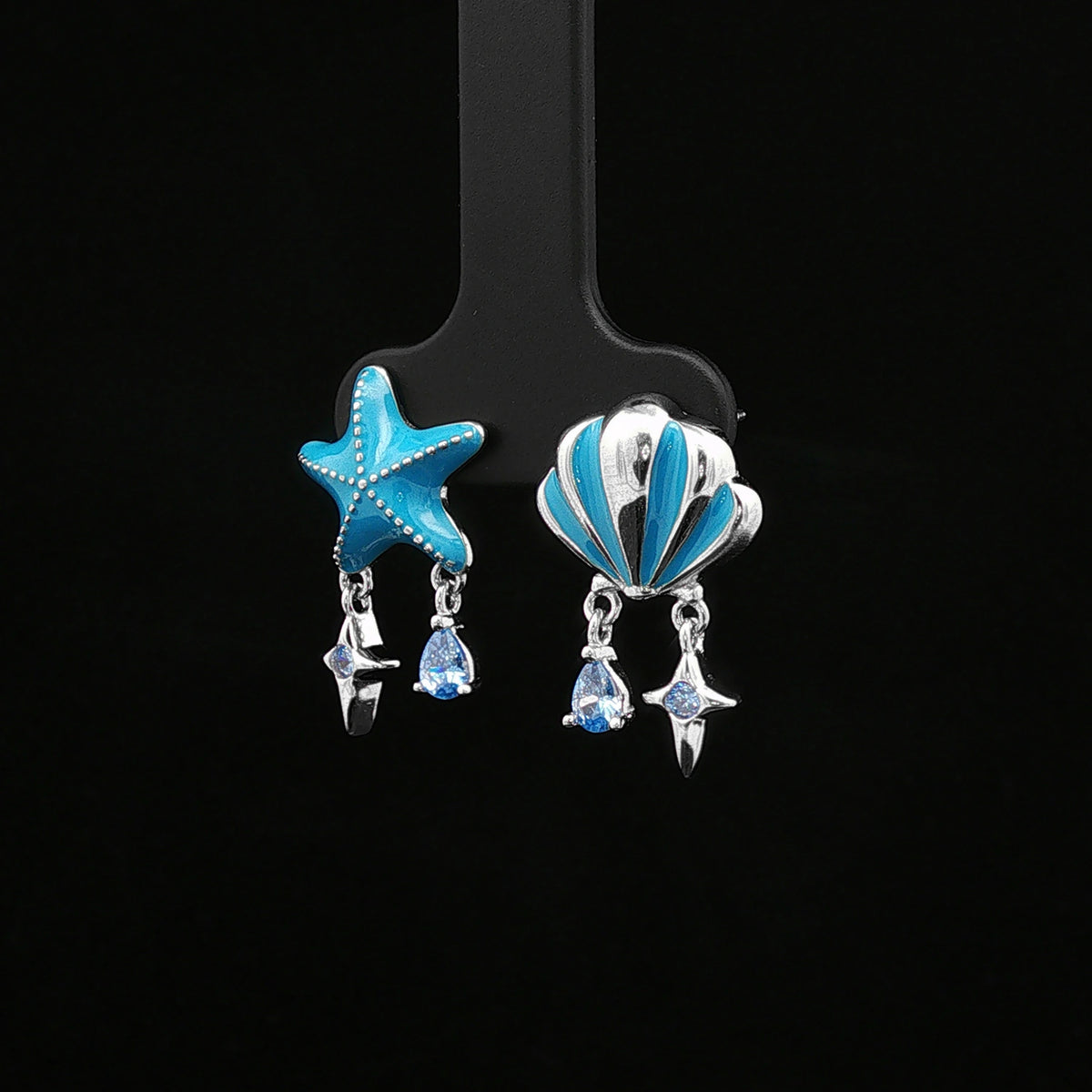 Ocean Charm Shell & Starfish Earrings