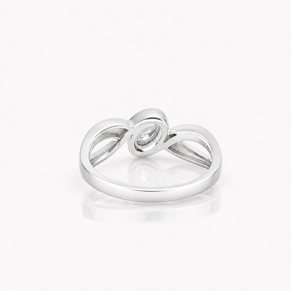 The Alencia Urban Serenade Infinity Oval Ring