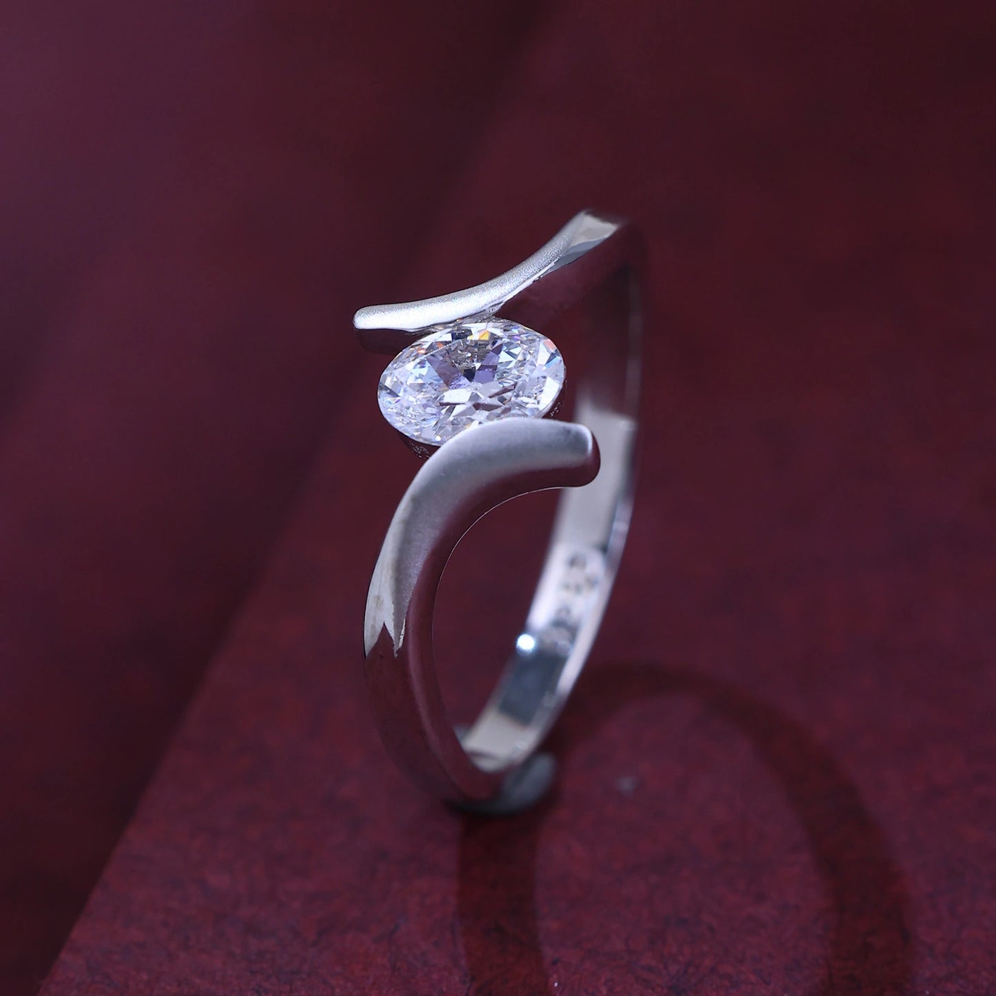 The Alencia Urban Serenade Oval Bypass Ring image 0