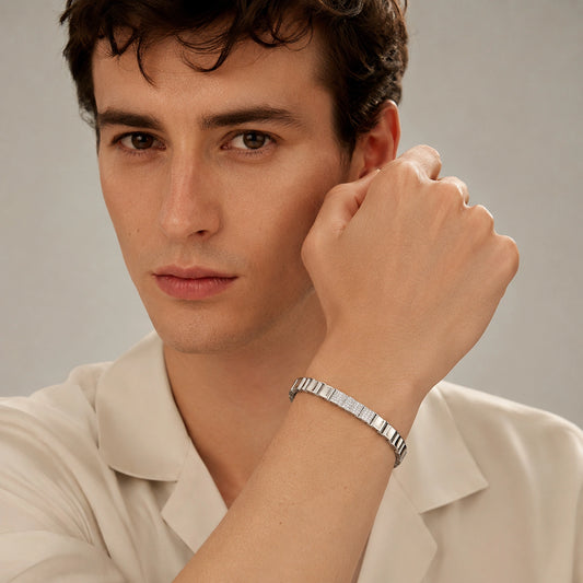 Alencia Luxe Pavé Link Bracelet image 1