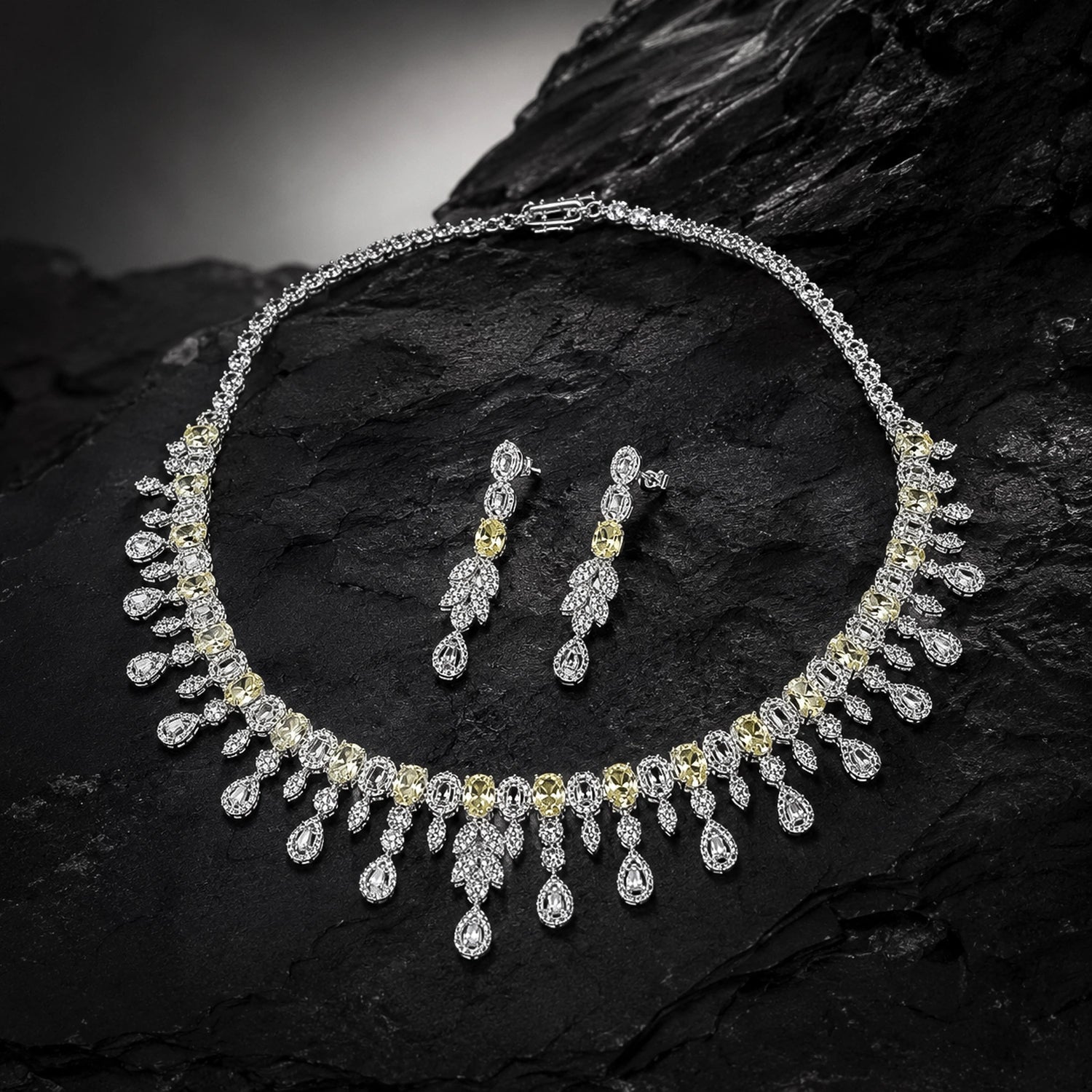 Alencia Golden Dewfall Necklace Set image 0
