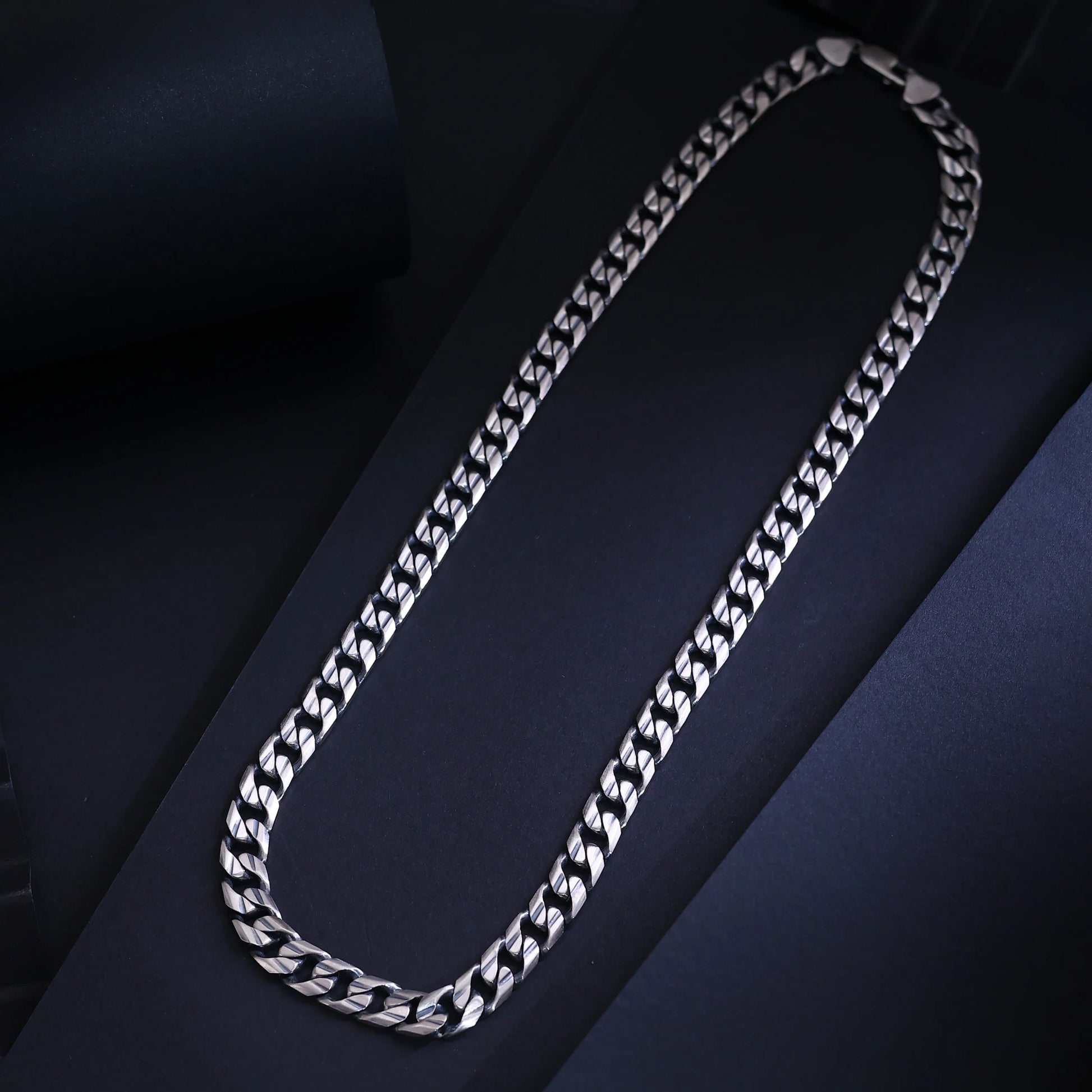 Alencia Limited Edition Cuban Link Silver Chain Necklace image 0