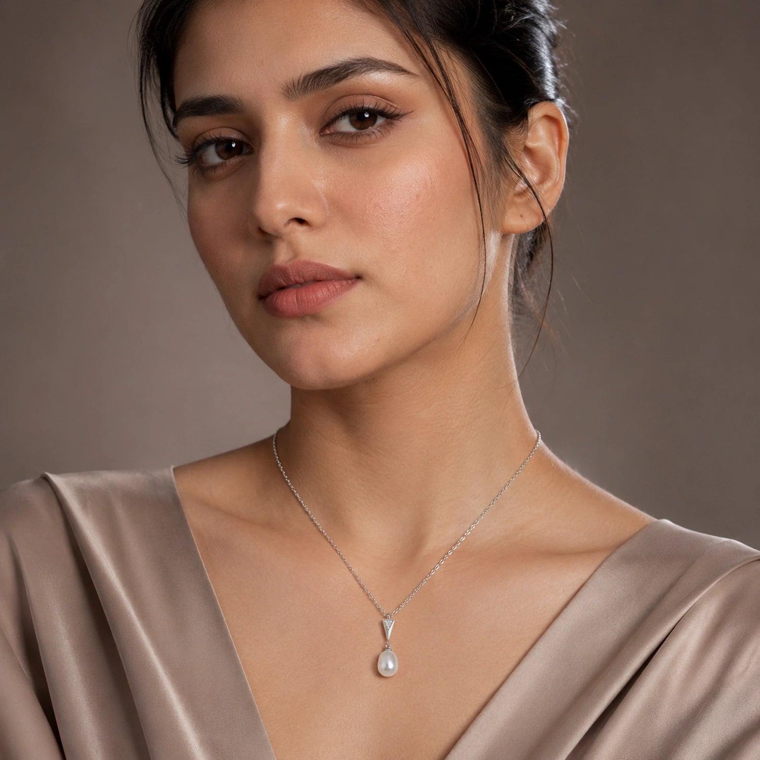 Pearl Drop Silver Pendant Necklace image 1
