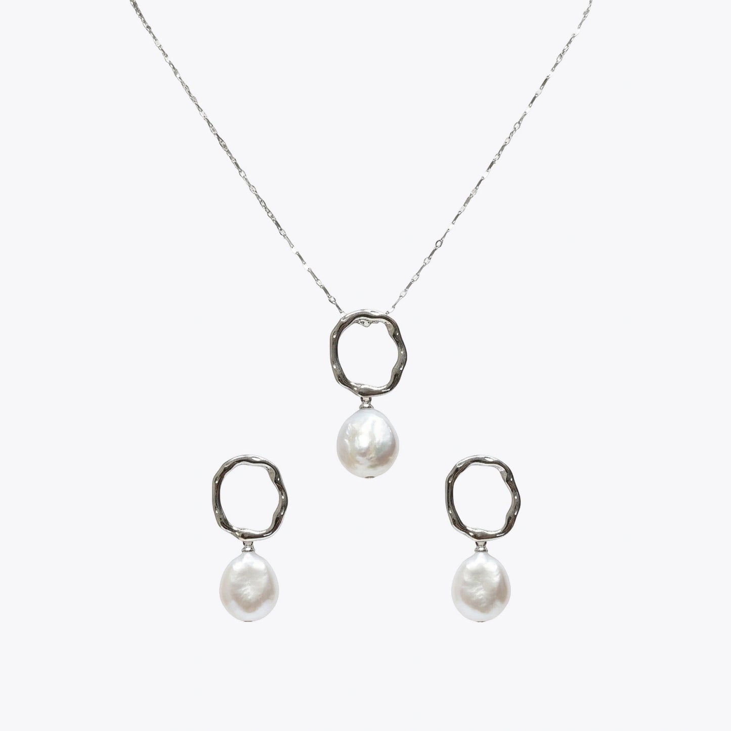 Liquid Silver &amp; Baroque Pearl Set image 2