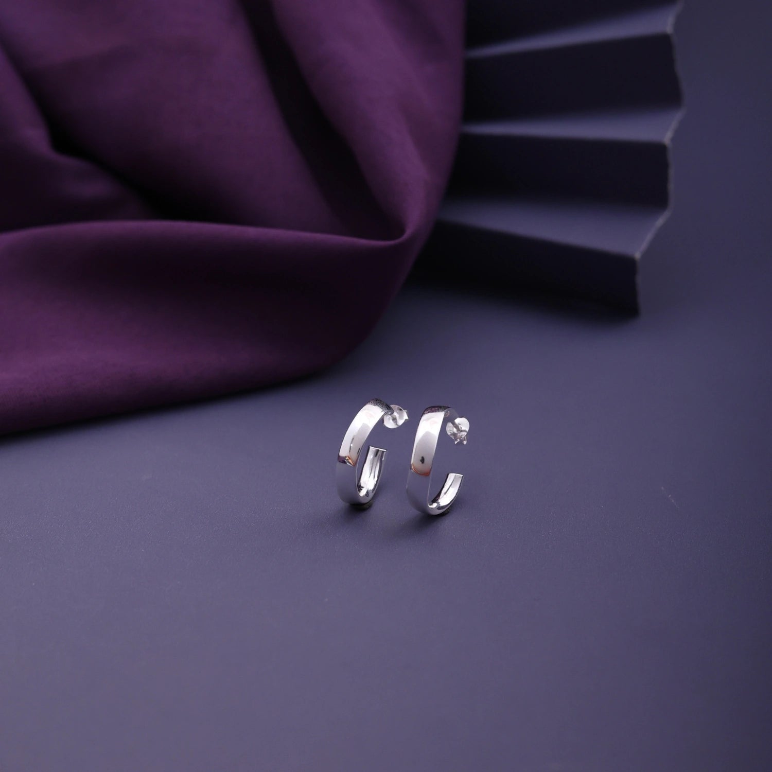 Classic Silver Hoop Earrings image 0