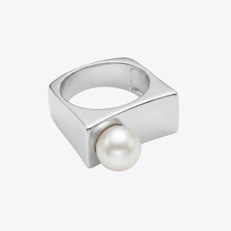 Pearl Edge Statement Ring