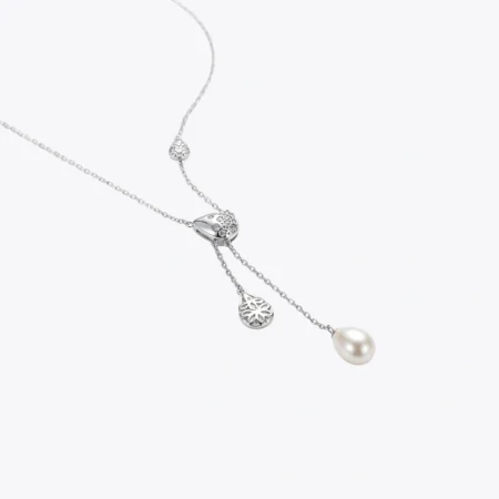 Floral Blossom Pearl Lariat