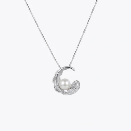 Floral Lariat Pearl Necklace