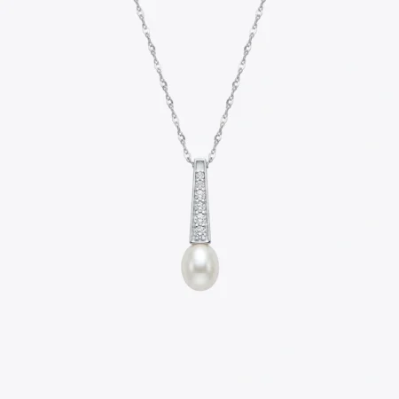 Graceful Teardrop Pearl & Zirconia Drop Pendant