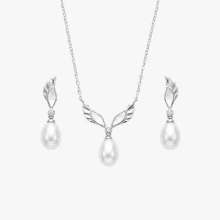 Angelic Wing Pearl Set