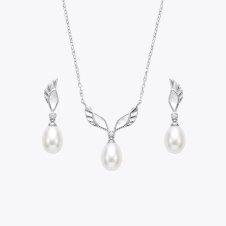 Angelic Wing Pearl Set