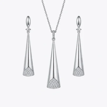 Lustrous Baguette Loop & Pearl Set