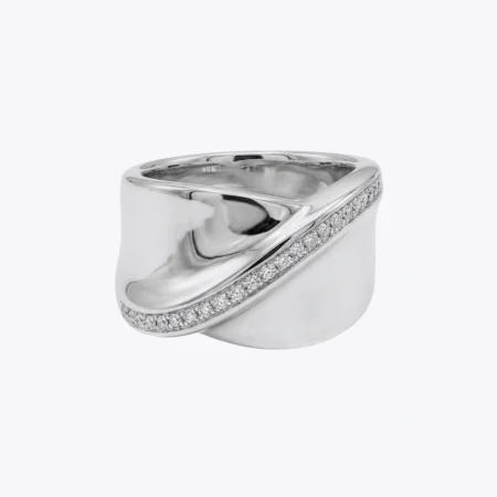 Luxe Sweep Crossover Ring